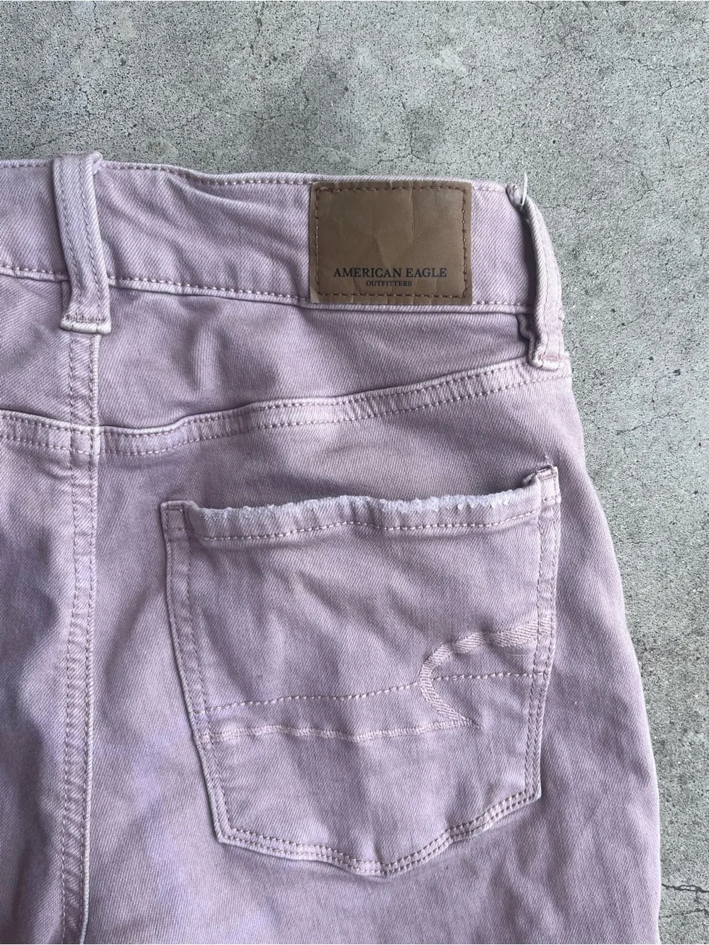 American Eagle Outfitters Pale Mauve Super Stretch Jeans Size 0
